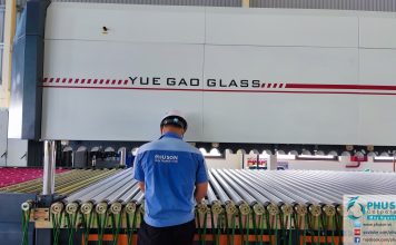 Hoàn thiện lắp đặt & vận hành thử dây chuyền tự động sản xuất kính cường lực YUEGAO tại nhà máy TAM LOC PHU GLASS